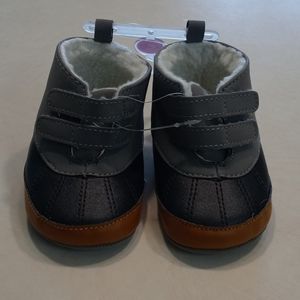 Carter's 6-9 month Duck Boots
